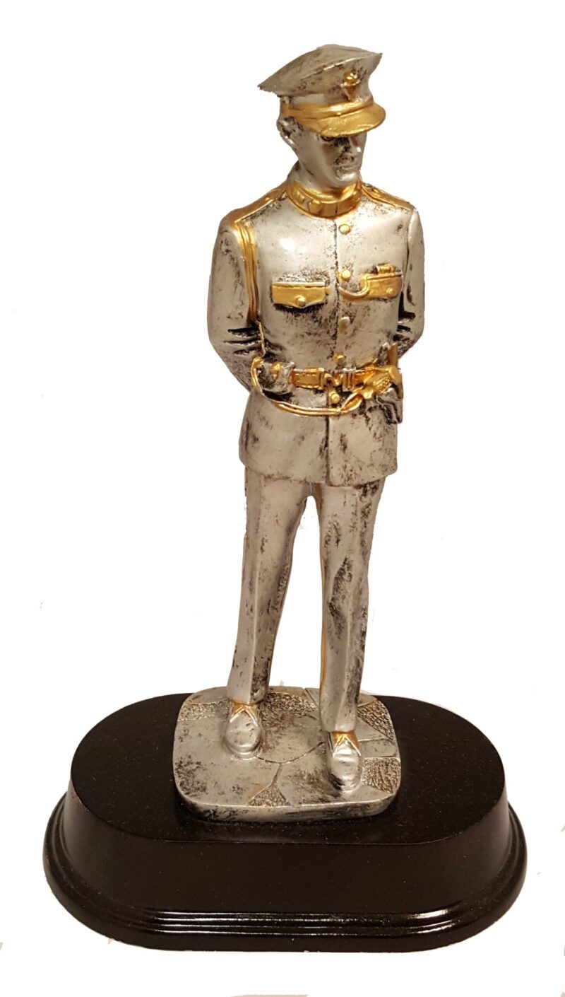 Retsinfigur Militär