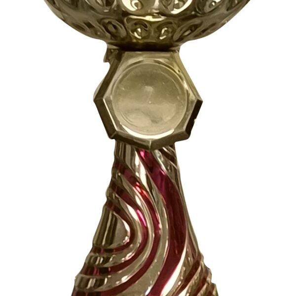 5720, Guld/röd pokal